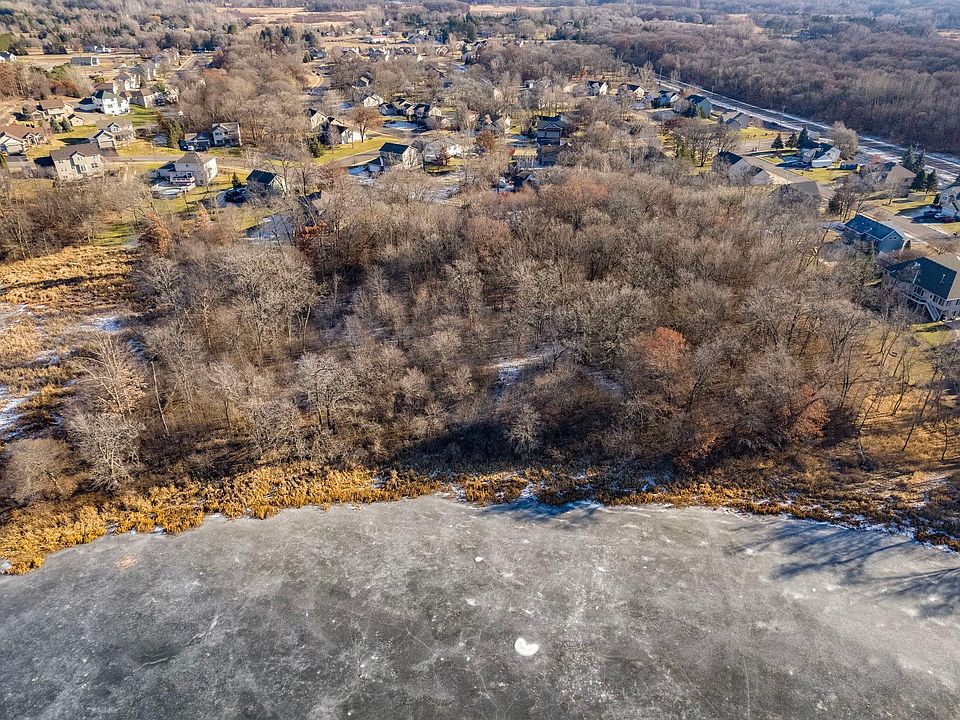 1st image of 17600 Johnson Ct NW