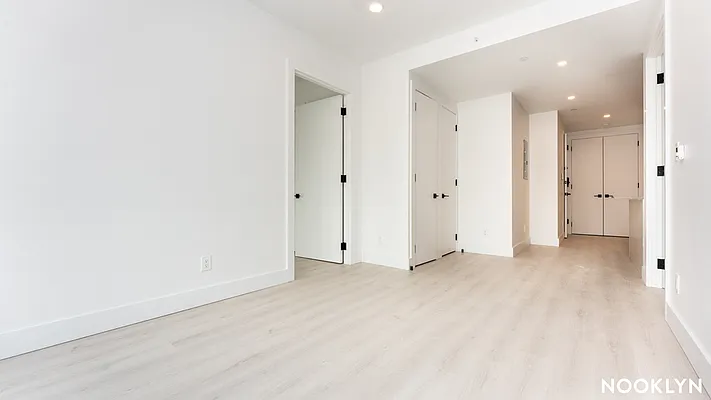 Rented by Nooklyn NYC LLC | media 47