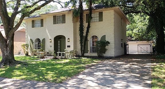 2nd image of 20 Tennyson Pl