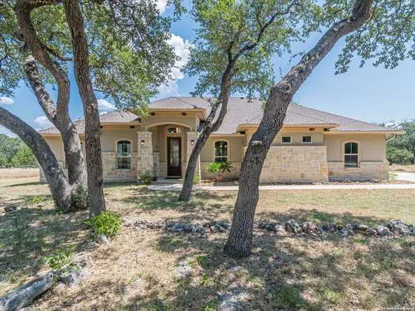 128 Laurel Wood, New Braunfels, TX 78132