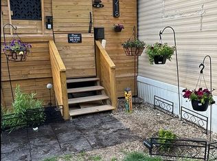218 Paradise Blvd, Madison, OH 44057