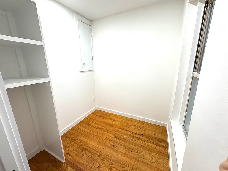 206 Thompson St #3 — Photo 5
