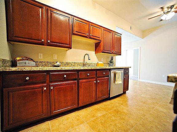 2nd image of 10640 Calico Mountain Ave Unit 101
