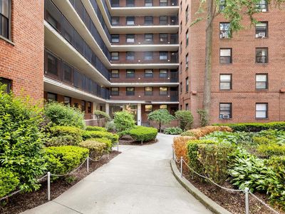 3511 85 Street #2C, Queens, NY, 11372