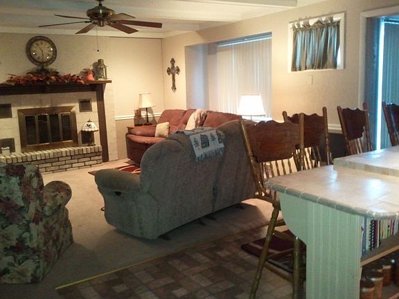Family Room open into Kitche