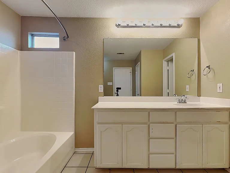 6001 Melanie Dr — Photo 12