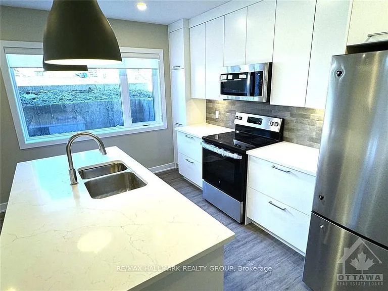320 Mona Ave #B — Photo 12