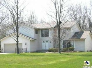5320 Case Rd, North Ridgeville, OH 44039