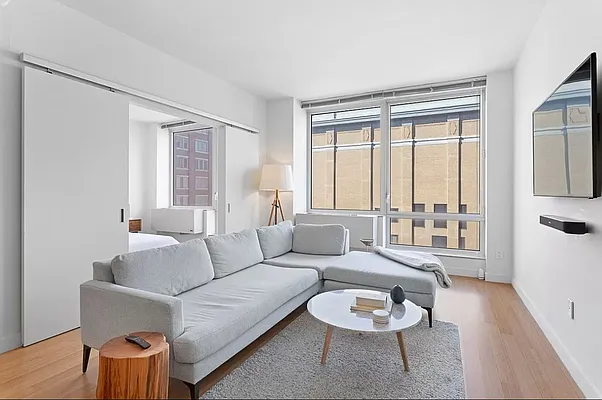 Rented by Oxford Property Group | media 39