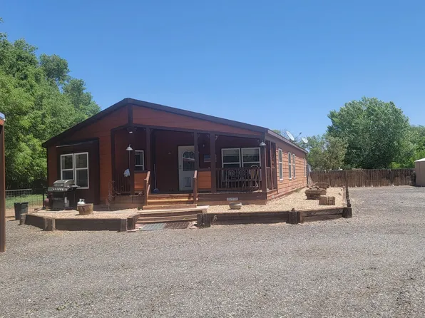 39 Servis Farm Rd, Los Lunas, NM 87031