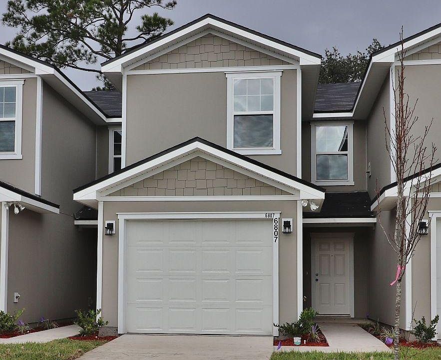 1st image of 6807 Lake Mist Ln