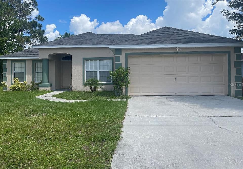1st image of 915 Picardy Dr