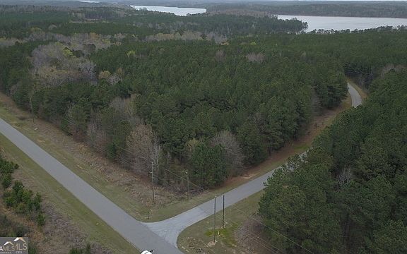 3rd image of 1030 Chennault Dr