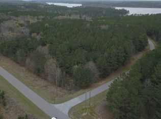 1030 Chernault Dr, Lincolnton, GA 30817