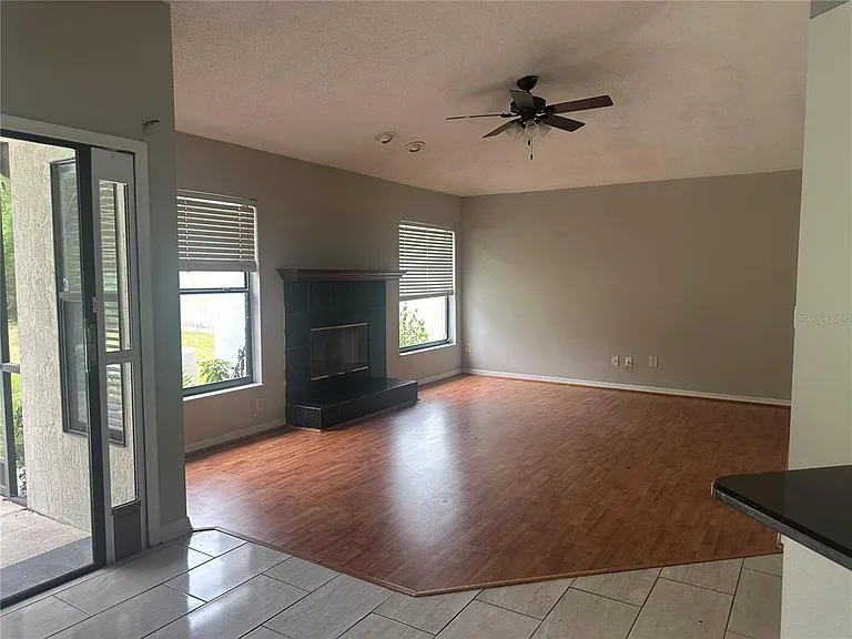929 Rosinia Ct — Photo 27