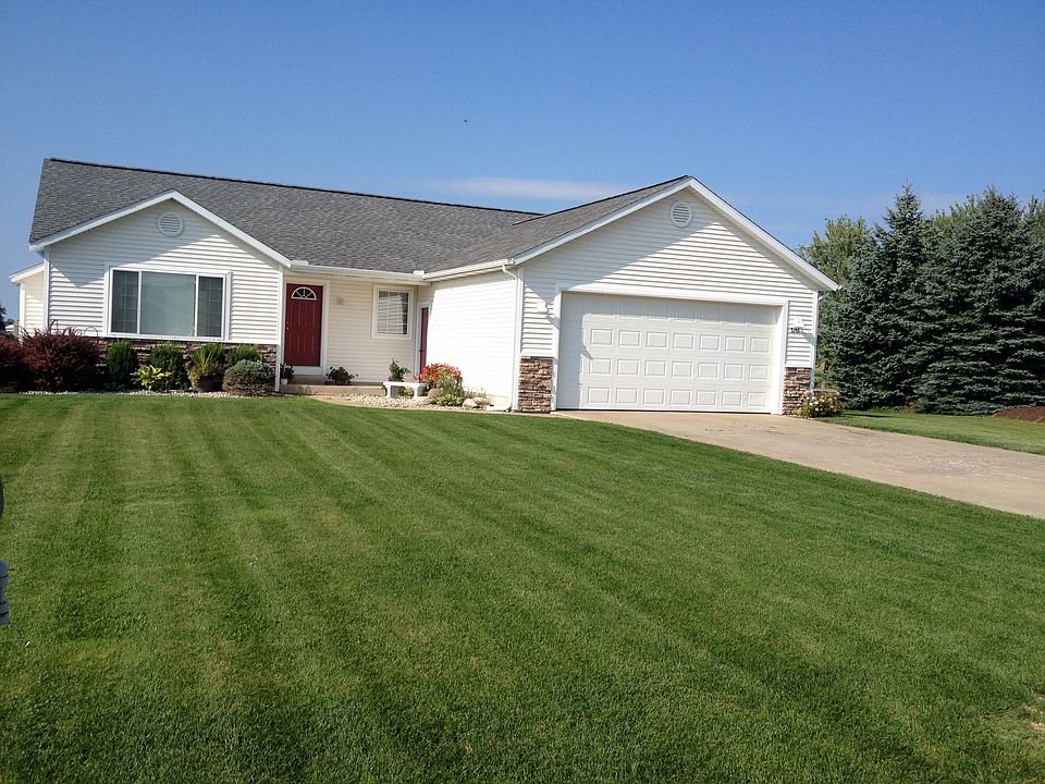 1st image of 3755 Caribou Dr