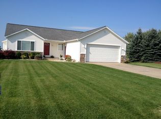 3755 Caribou Dr, Zeeland, MI 49464