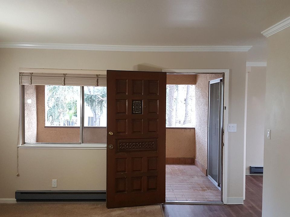 2nd image of 1209 W Washington Ave APT 5