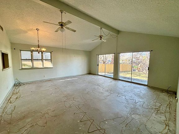 5th image of 5309 Shady Oaks Cir