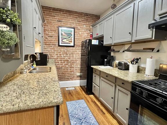2nd image of 1608 Miner St APT 2