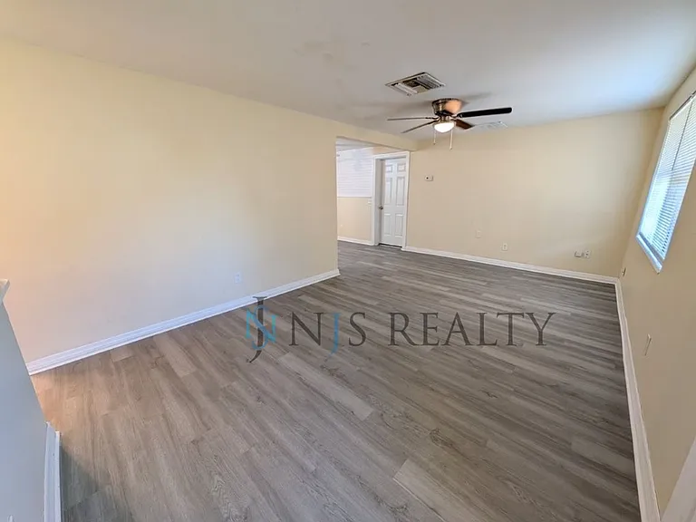3814 Linkwood St — Photo 13