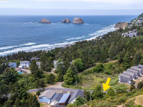 2100 Grand Ave, Oceanside, OR 97134