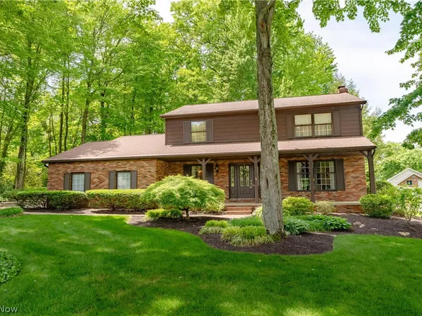 5233 Limerick Ave NW, North Canton, OH 44720