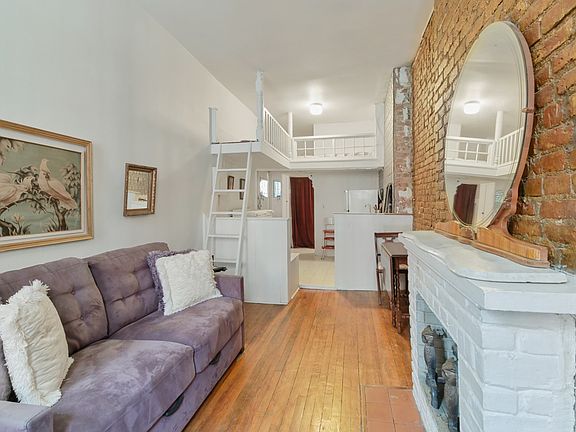 2nd image of 84 Horatio St APT 1D