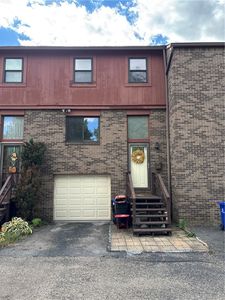 69 Universal St, Bridgeville, PA, 15017