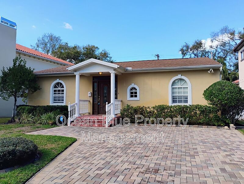 1st image of 3315 W San Miguel St S