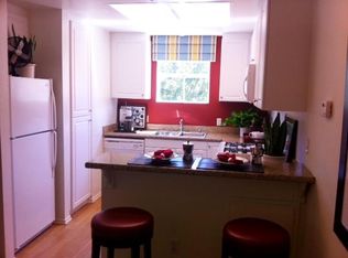 448 Santa Barbara, Irvine, CA 92606