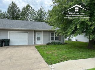 1005 Boulder Ct, Fulton, MO 65251