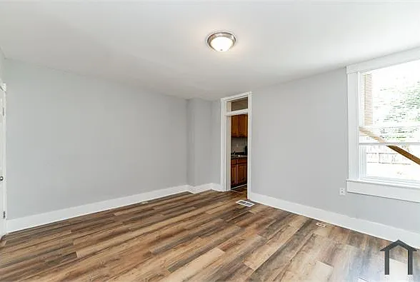 3006 Mathews St — Photo 8