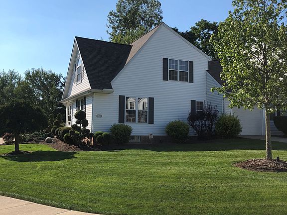 3rd image of 1158 Glencove Commons Dr