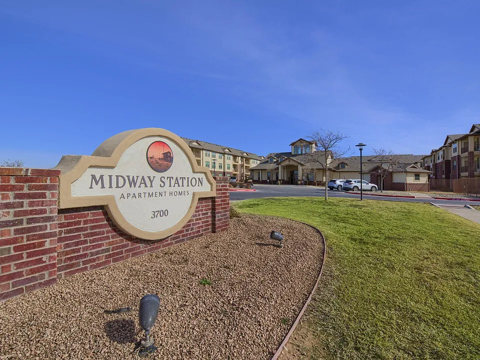 Midway Station