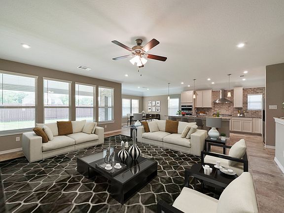 Expansive Gathering Room