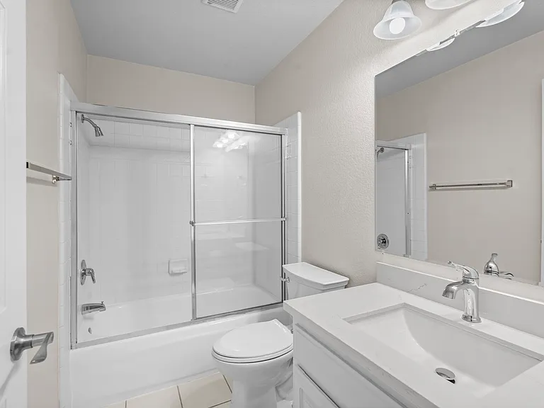 16862 De Witt Ave #B — Photo 9