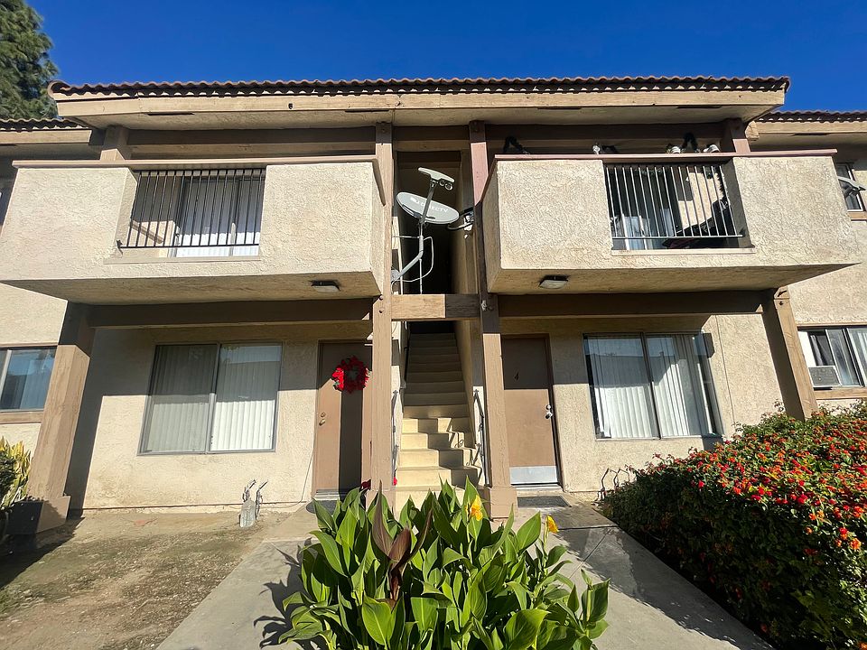 1st image of 5762 Fullerton Ave APT 8
