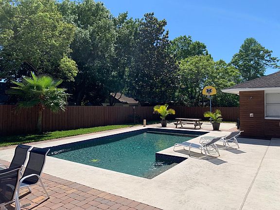 2nd image of 8418 Bermuda Dunes Dr