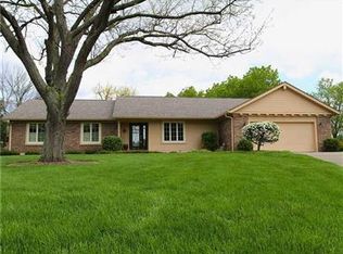 1895 Woodridge Pl, Greenwood, IN 46143