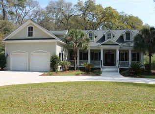 77 Dolphin Point Dr, Beaufort, SC 29907