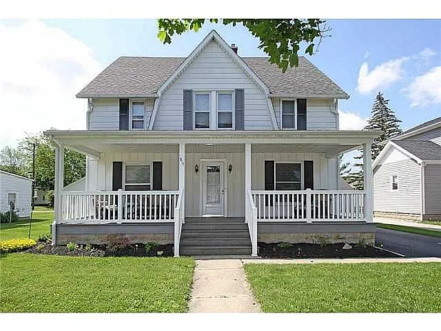 311 Perry St photo 1