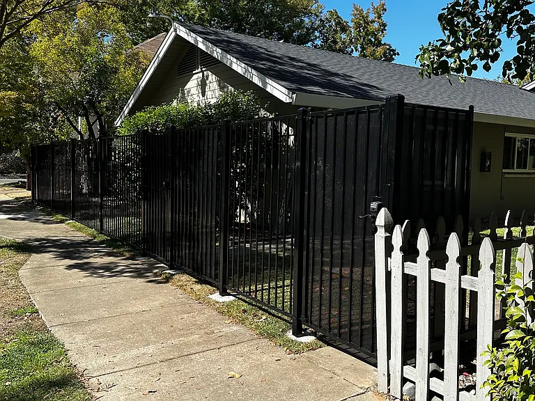3309 X St #C — Photo 2