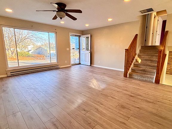 New Floors on main level!