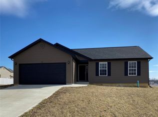 172 Briarwood Dr, Moscow Mills, MO 63362