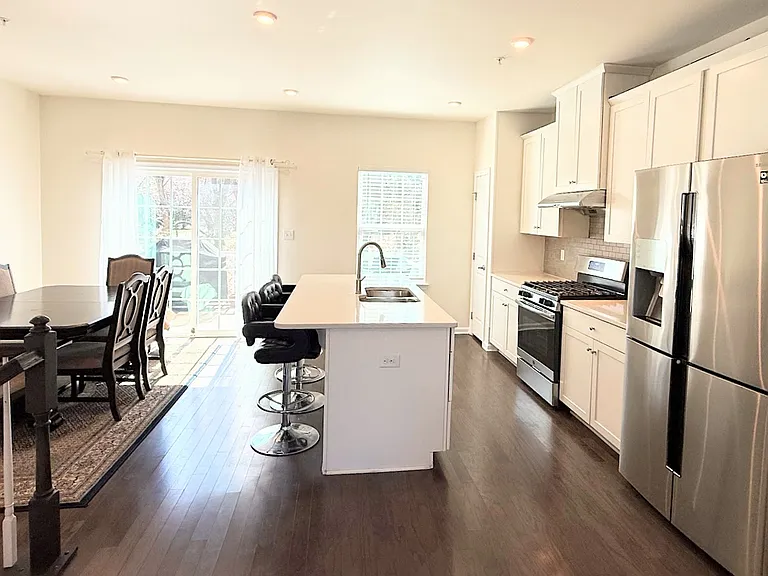 132 Mulberry Dr — Photo 7