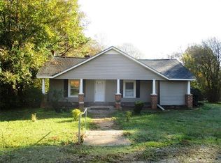 35 Marsh Ave, Wadesboro, NC 28170