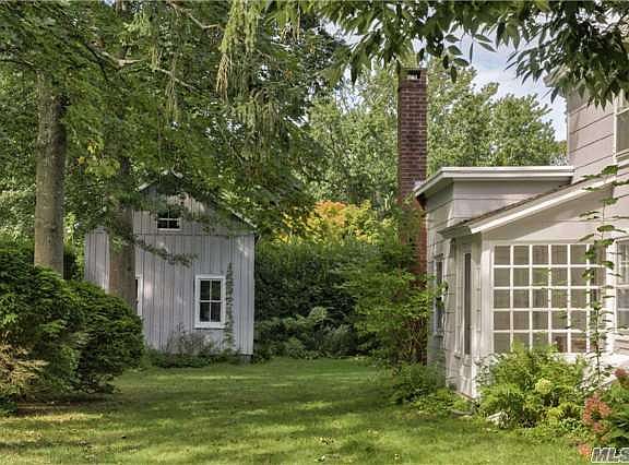 2nd image of 800 Village Ln