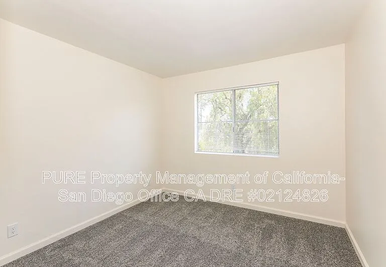 701 Ash Ln #202 — Photo 15