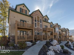 3524 N Fox Run Dr #905, Eden, UT 84310